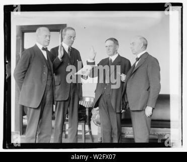 Chas. H. Burke, Com. Di Affari Indiani, 4-1-21 Foto Stock