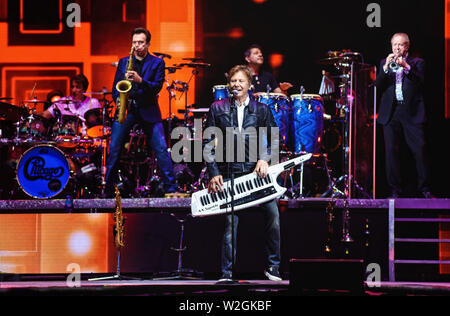 Giugno 15, 2019 - Hamilton, sul, U.S. - 15 Giugno 2019 - Hamilton, Ontario, Canada. Robert Lamm della mitica band Chicago si esibisce dal vivo in concerto al centro FirstOntario. Photo credit: Brent Perniac/AdMedia (credito Immagine: © Brent Perniac/AdMedia via ZUMA filo) Foto Stock