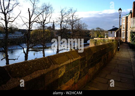 Fiume Dee in Chester, Cheshire, Regno Unito Foto Stock