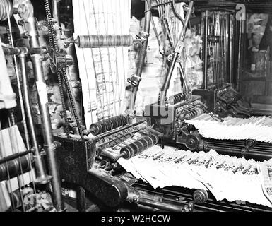 Quotidiani coming off premere ca. Marzo 1936 Foto Stock