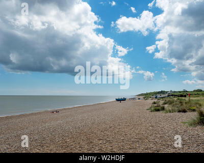 Spiaggia di ciottoli a Sizewell Suffolk in Inghilterra Foto Stock