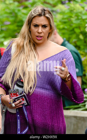 Londra, UK, 9 Luglio 2019: il francese ex campione di Wimbledon di Marion BARTOLI durante il giorno 8 presso il tennis di Wimbledon Championships 2019 a All England Lawn Tennis e Croquet Club di Londra. Credito: Frank Molter/Alamy Live news Foto Stock