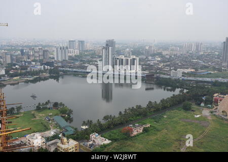 Vista in elevazione del Lago Mirania, Topsia, Calcutta, India. Foto Stock