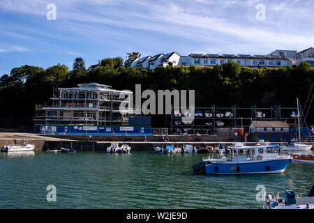 Una vista generale di Saundersfoot Harbour, Pembrokeshire, Galles. Foto Stock