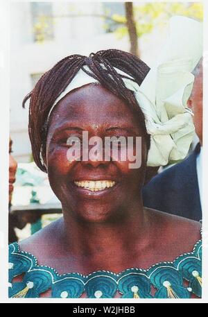 Wangarĩ Muta Maathai (1 aprile 1940 - 25 settembre 2011) del Kenya, è stata la prima donna africana a vincere il premio Nobel per la Pace nel 2004. Foto Stock