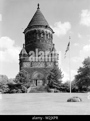 Presidente James Abram Garfield monumento, 12316 Euclid Avenue, Cleveland, Cuyahoga County, Ohio, Stati Uniti d'America, fotografia di Martin Linsey, storici edifici americano sondaggio, 1930 Foto Stock