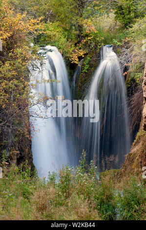 Roughlock cade in Spearfish Canyon, Black Hills National Forest, il Dakota del Sud, STATI UNITI D'AMERICA Foto Stock