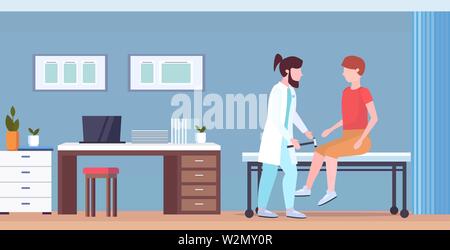 Test di neurologi istintive sull uomo medici del ginocchio in uniforme utilizzando hummer controllo riflessi del paziente di sesso maschile medicina healthcare concetto moderno Illustrazione Vettoriale