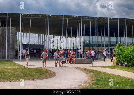 Stonehenge Visitor Centre a angolo Airmans vicino a Amesbury, Wiltshire, Inghilterra, luglio 2019. Foto Stock