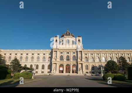 La facciata esterna dettaglio del Kunsthistorisches Museum (Museo di Storia dell'arte), Maria-Theresien-Platz, Vienna, Austria Foto Stock