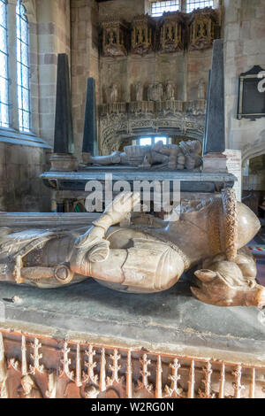 Tombe medievali, Tong chiesa di San Bartolomeo Foto Stock