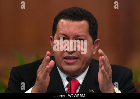 Venezuela del Presidente Hugo Chavez parla durante una conferenza stampa a Caracas, Venezuela, Agosto 11, 2006. Foto Stock