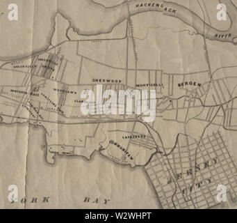 Dettaglio del 1860 mappa di Jersey City, la città di Bergen, e Greenville in Hudson County, New Jersey prima del consolidamento completato nel 1873 (con ciascun altro e Hudson City). Newark Bay/Hackensack River (top) e superiore New York Bay (sotto) sono stati successivamente ampiamente riempito espandendo ulteriormente la zona della terra. Foto Stock