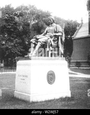 John Harvard statua vecchio sito Memorial Hall Foto Stock