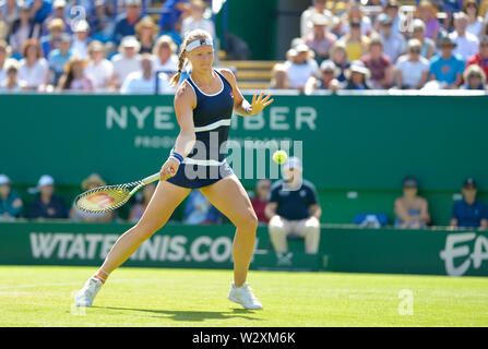 Kiki Bertens (NL) giocando sul Centre Court alla natura internazionale della valle, Devonshire Park, Eastbourne, Regno Unito. Il 27 giugno 2019 Foto Stock