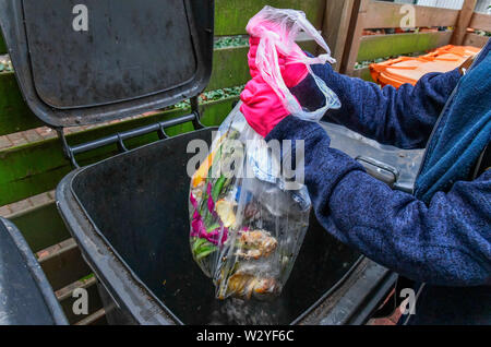 I rifiuti residui bin, Berlino, Germania Foto Stock