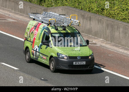 Autostrada M6 travel, strada, autostrada, trasporto, auto, traffico, città, superstrada, trasporti, velocità veicolo, guida, drive, urban, motion, Lancaster REGNO UNITO Foto Stock