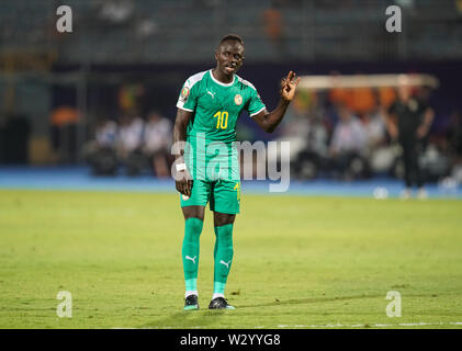 Il Cairo, Senegal, Egitto. 10 Luglio, 2019. La Francia luglio 10, 2019: Sadio Mane del Senegal durante il 2019 African Cup delle Nazioni match tra Senegal e Benin presso il 30 giugno Stadium del Cairo in Egitto. Ulrik Pedersen/CSM/Alamy Live News Foto Stock