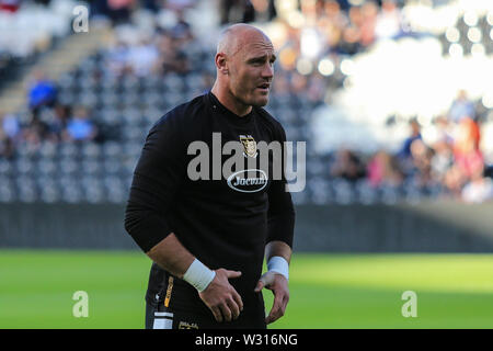 Il 5 luglio 2019, KCOM Stadium, Hull, Inghilterra; Betfred Super League, rotonda 21, Hull FC vs St Helens; Gareth Ellis (34) di scafo FC riscaldamento Credito: David ciccioli/news immagini Foto Stock