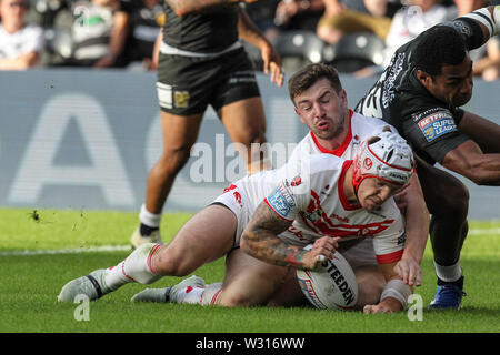 Il 5 luglio 2019, KCOM Stadium, Hull, Inghilterra; Betfred Super League, rotonda 21, Hull FC vs St Helens; Theo Fages (6) di St Helens punteggi di provare il suo credito: David ciccioli/news immagini Foto Stock