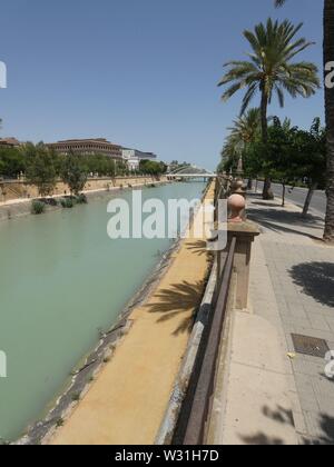 Centro cittã di Murcia, Rio Segura Foto Stock