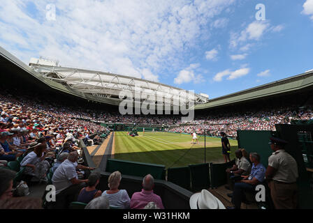 Il torneo di Wimbledon, Londra, Regno Unito. 11 luglio 2019. Centre Court, i campionati di Wimbledon 2019, 2019 Credit: Allstar Picture Library/Alamy Live News Foto Stock