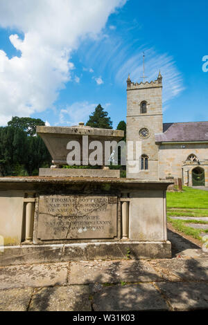 San Michele e Tutti gli Angeli Chiesa, Hopton Wafers, Shropshire. Foto Stock