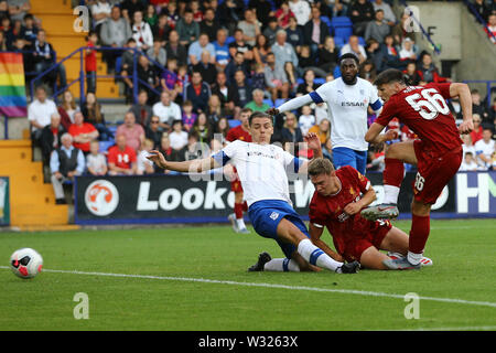 Birkenhead, Regno Unito. 11 Luglio, 2019. Bobby Duncan di Liverpool (56) punteggi il suo team sesto obiettivo. La pre-stagione calcio amichevole, Tranmere Rovers v Liverpool a Prenton Park di Birkenhead, il Wirral giovedì 11 luglio 2019. Questa immagine può essere utilizzata solo per scopi editoriali. Solo uso editoriale, è richiesta una licenza per uso commerciale. Nessun uso in scommesse, giochi o un singolo giocatore/club/league pubblicazioni. pic da Chris Stading/Andrew Orchard fotografia sportiva/Alamy Live news Credito: Andrew Orchard fotografia sportiva/Alamy Live News Foto Stock