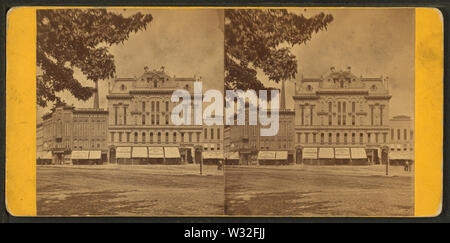 Vetrine con tende da sole, Detroit, Michigan, da Bardwell, Jex J, 1824-1903 Foto Stock