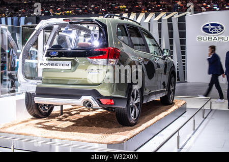 Ginevra, Svizzera, Mar 2019 sezione trasversale nuova Subaru Forester, Geneva International Motor Show, 5 gen, SK, crossover compatto SUV dalla Subaru Foto Stock