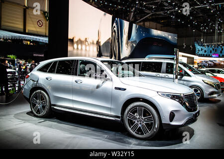 Ginevra marzo 2019 tutti i nuovi Mercedes elettrica EQC 400 4Matic 300kW SUV modello 2019, marchio EQ, Geneva International Motor Show, prodotta dalla Mercedes Benz Foto Stock