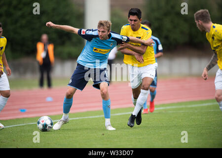 Il Borussia Monchengladbach, Deutschland. 10 Luglio, 2019. Christoph KRAMER (sinistra, mg versus Ayhan OGUZ (FCMG), azione, duelli, calcio, amichevole, 1.FC Borussia Monchengladbach (FCMG) - Borussia Monchengladbach (MG), su 07/10/2019 in Borussia Monchengladbach/Germania. € | Utilizzo di credito in tutto il mondo: dpa/Alamy Live News Foto Stock