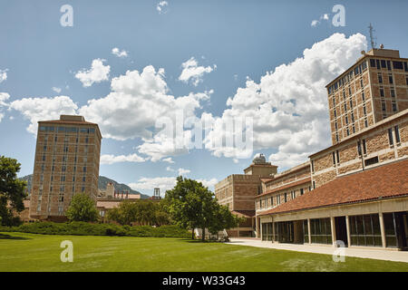 Boulder, Colorado - 11th luglio 2019: Edificio di fisica di Duane nel campus della University of Colorado Boulder. Foto Stock