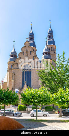 Città di Speyer, Germania, luglio 04, 2019: romantiche strade e case a Speyer in estate Foto Stock