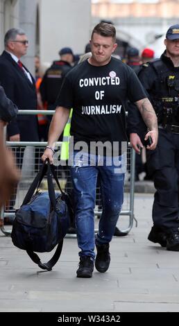 Pic mostra: Tommy Robinson arriva presso la Old Bailey per frase oggi 11.7.19 pic da Gavin Rodgers/Pixel8000 Foto Stock