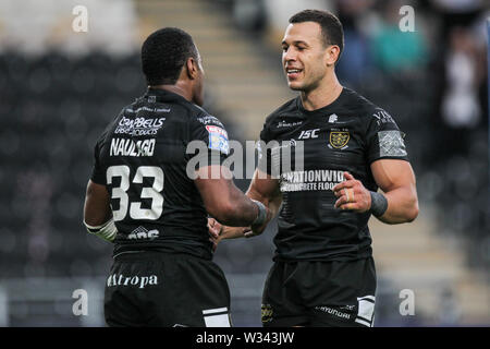 11 luglio 2019 , KCOM Stadium, Hull, Inghilterra; Betfred Super League, rotonda 22, Hull FC vs London Broncos ; Ratu Naulago (33) di scafo FC celebra la sua prova a credito: David ciccioli/news immagini Foto Stock