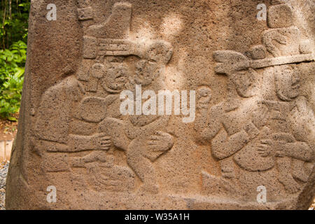 Olmec rock carving scultura,olmeca Museo Archeologico,La Venta Park.Villahermosa,Tabasco,Messico Foto Stock