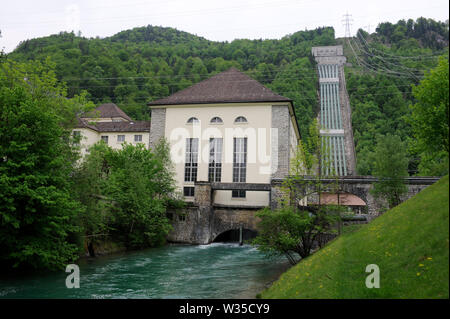 Centrale idroelettrica sul Lago Walchensee in Baviera, Germania Foto Stock