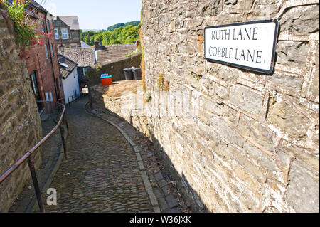 Ruth Lane o ciottoli Lane in centro città a Builth Wells Powys Wales UK Foto Stock