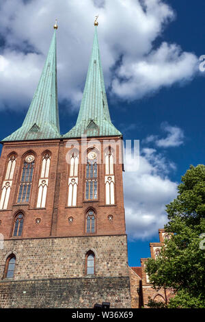 Berlino Chiesa di San Nicola Nikolaikirche, Nikolaiviertel Berlino Germania Foto Stock