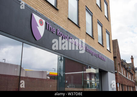 Royal College of Emergency Medicine, Octavia House, 54 Ayres Street, Londra, SE1, Inghilterra, Regno Unito Foto Stock