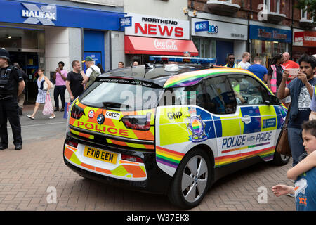 Croydon PrideFest 2019 - Londra della seconda più grande e libera Pride festival è stato torna per il suo quarto anno di sabato 13 luglio Foto Stock