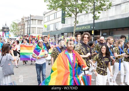 Croydon PrideFest 2019 - Londra della seconda più grande e libera Pride festival è stato torna per il suo quarto anno di sabato 13 luglio Foto Stock