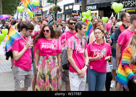 Croydon PrideFest 2019 - Londra della seconda più grande e libera Pride festival è stato torna per il suo quarto anno di sabato 13 luglio Foto Stock