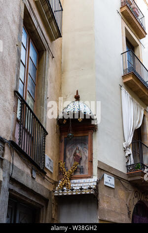 Barcellona, Spagna - 02 Novembre 2018: Statua di Santa Eulalia nella Baixada de Santa Eulalia. Barcellona. Spagna. Foto Stock