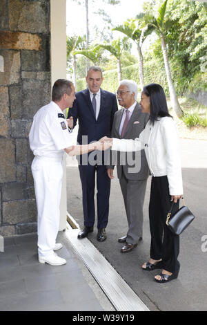 l’ambasciatore Emmanuel Cohet Foto Stock