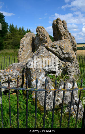 Whispering Knight camera sepolcrale la Rollright Stones, Stone Court, grande Rollright, Chipping Norton, Oxfordshire, Regno Unito Foto Stock