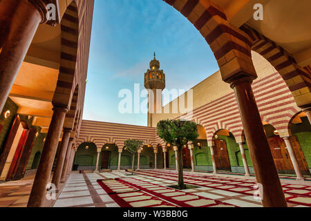 Bella Masjid in Dammam vista interna. Città Dammam, Arabia Saudita foto scattata il mese di novembre 02 anno 2018. Foto Stock