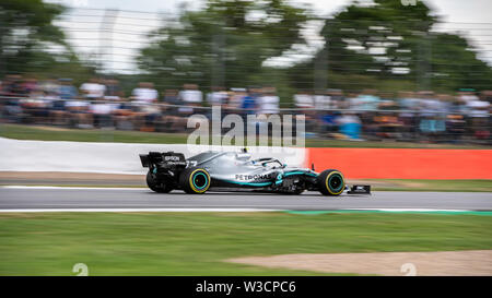 Towcester, Regno Unito. 14 Luglio, 2019. Valtteri Bottas della Mercedes nel giorno di gara durante la Formula 1 Rolex British Grand Prix 2019 sul circuito di Silverstone Domenica, Luglio 14, 2019 a Towcester, Inghilterra. Credito: Taka G Wu/Alamy Live News Foto Stock