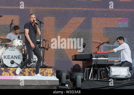 Londra, Regno Unito. 14 Luglio, 2019. Keane (da sinistra a destra) Richard Hughes, Tom Chaplin, Tim Rice-Oxley, eseguire durante il British Summer Time festival in Hyde Park Credit: Jason Richardson/Alamy Live News Foto Stock